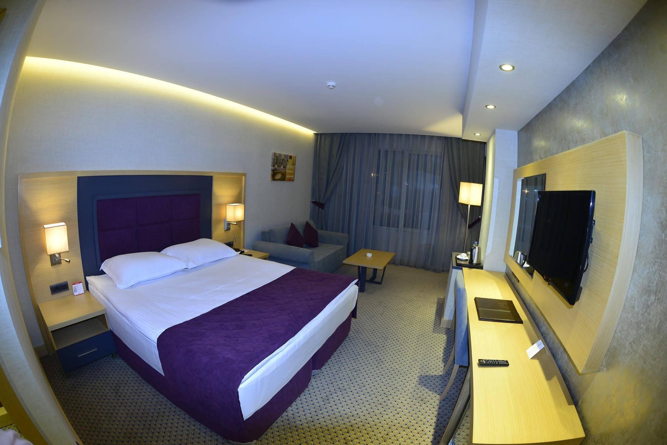אדאנה Sirin Park Hotel מראה חיצוני תמונה
